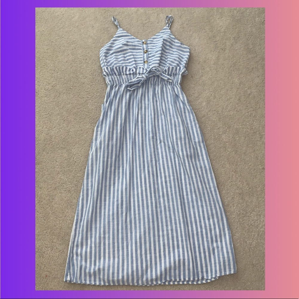 Striped dress 🤩